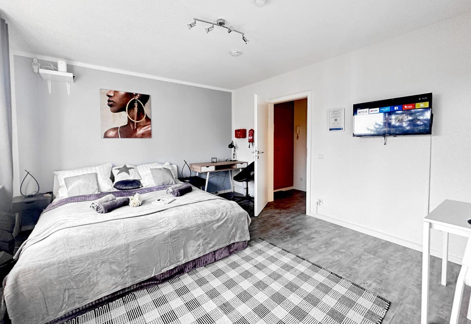 Vaz Apartments E01 Kueche, Tv, Netflix, Ca 15 Min Messe U Hbf Essen Exterior foto